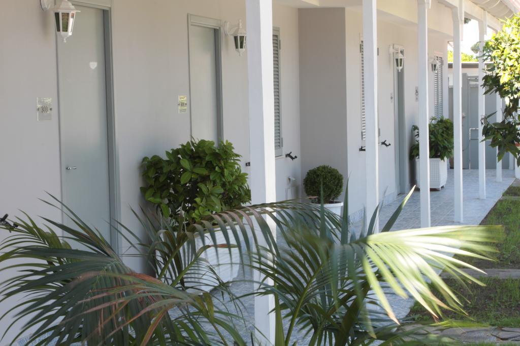 Hotel Barbarella Giugliano In Campania Zimmer foto